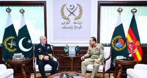فیلڈ مارشل عاصم منیر کی برازیل کے اعلیٰ فوجی وفد سے جی ایچ کیو راولپنڈی میں ملاقات