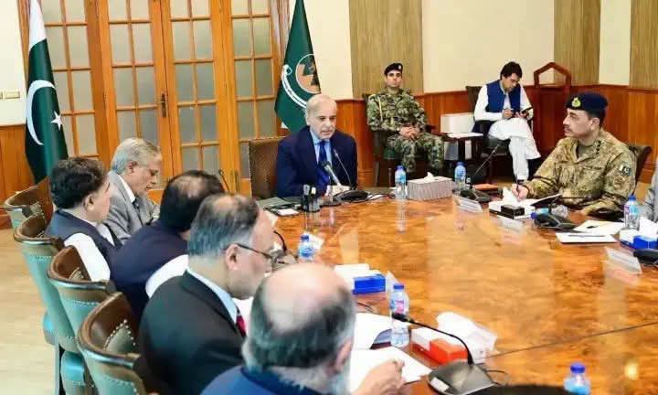 وزیر اعظم کی زیر صدارت گورنر ہاؤس خیبر پختونخوا میں اپیکس کمیٹی کا اجلاس